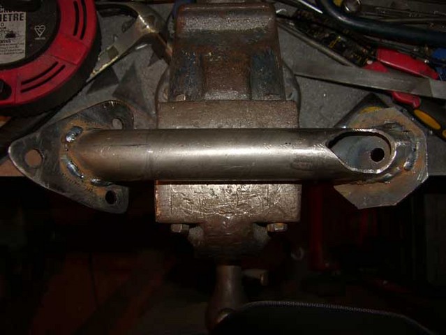 Rescued attachment engine mount2.jpg